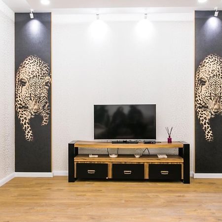 טביליסי Sweet Home 6 Vip At Rustaveli Avenue מראה חיצוני תמונה