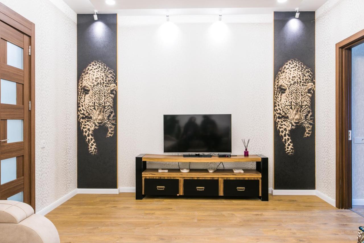טביליסי Sweet Home 6 Vip At Rustaveli Avenue מראה חיצוני תמונה