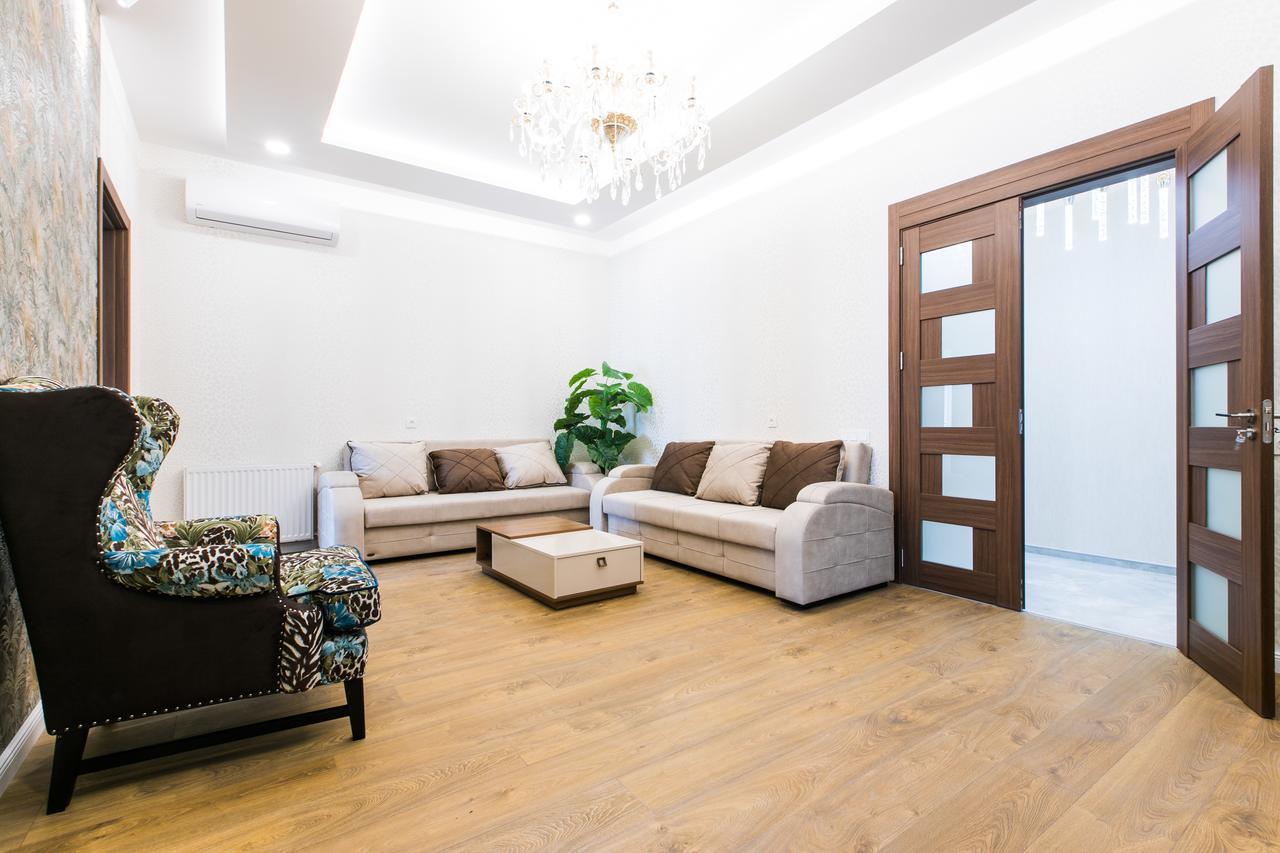טביליסי Sweet Home 6 Vip At Rustaveli Avenue מראה חיצוני תמונה
