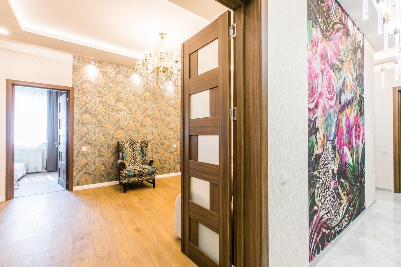 טביליסי Sweet Home 6 Vip At Rustaveli Avenue מראה חיצוני תמונה